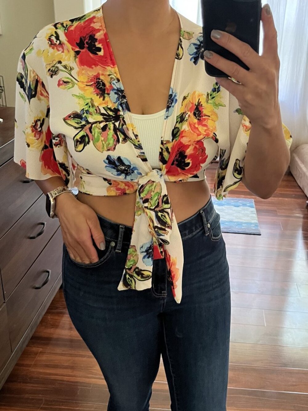 Floral front tie v neck crop top